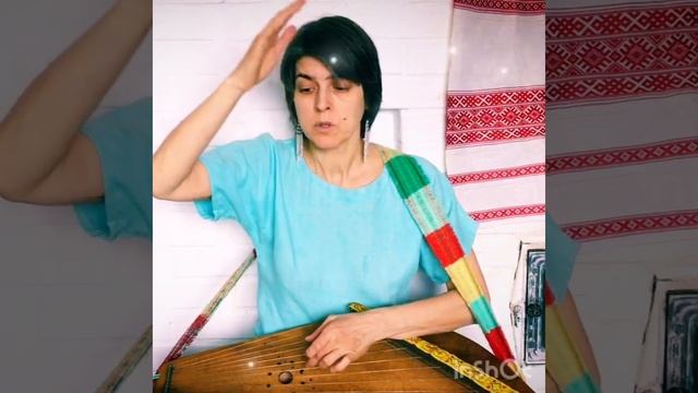 СВЕТ ЗВУЧИТ И СВЕТ ЛЕТИТ - стихи под гусли. С. Виноградова. смотреть онлайн