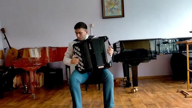 Харитонов Илья Денисович - А. Ворон. Фантазия на тему р.н.п. «Липа вековая» смотреть онлайн