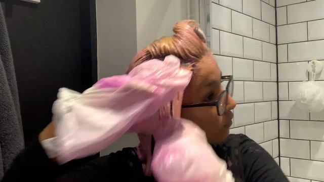 DYING MY HAIR PINK | Adore Soft Lavender смотреть онлайн