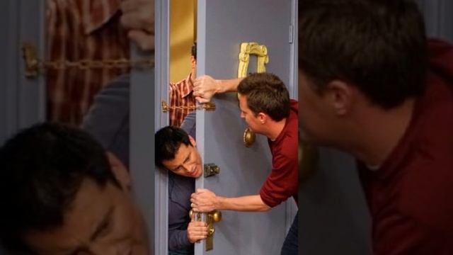 Зачем нужна цепочка на входную дверь? #входныедвери #двери смотреть онлайн