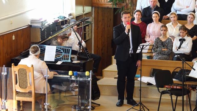 Шелест парчи золотой опустился на землю - соло - Виктор Крощук