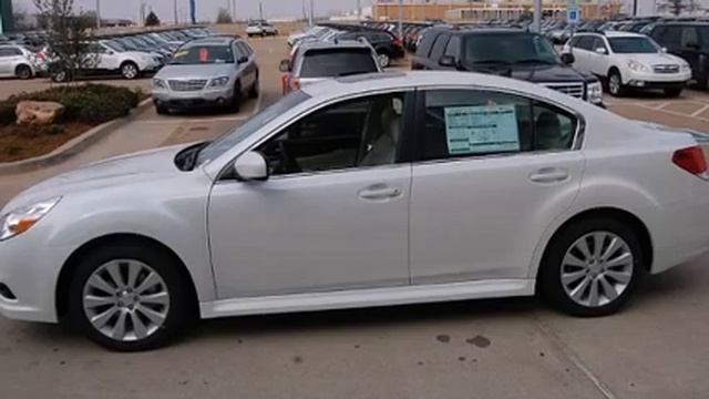 2011 Subaru Legacy 2.5i Limited W/Power Moonroof