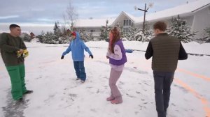 Кто последний выйдет из круга получит 100'000 рублей (видео с канала А4)