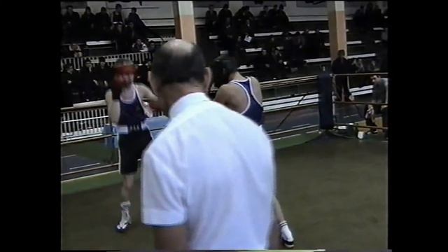 Дмитрий Красичков VS Артем Кусенко смотреть онлайн