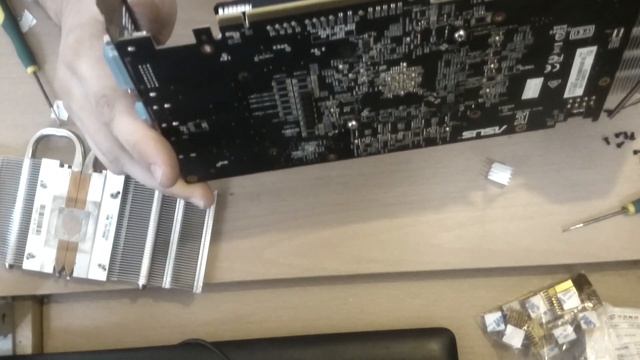 Accelero Extreme Plus on Asus Rx570 смотреть онлайн