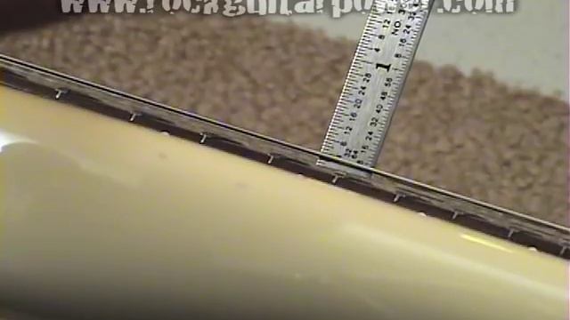 Adjusting the string height/action on your guitar смотреть онлайн