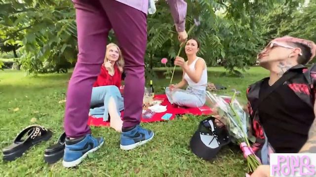 ПИНК РОСТИК И ДИЛБЛИН ПОДКАТЫВАЮТ К ДЕВУШКАМ | rostislav999 pinq dilblin смотреть онлайн