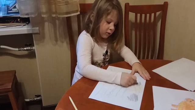 Маша показывает как рисовать кораблик | Выпуск 6 | Машка и Папашка (M&P) смотреть онлайн