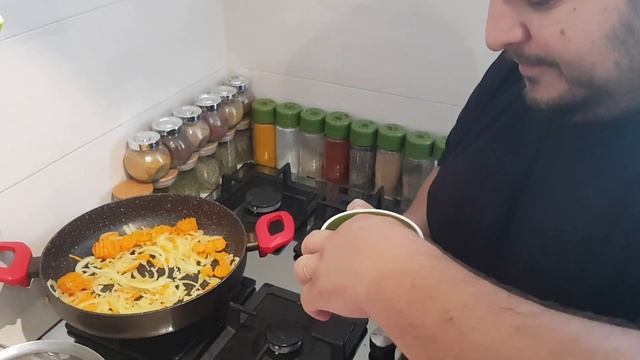 Особенный рис с овощами вкусный и рассыпчатый. смотреть онлайн