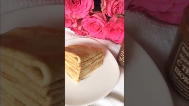 FRÜHSTÜCK ? пусть каждое утро начинается так || блинчики на кокосовом молоке, хорошая книга и цветы смотреть онлайн