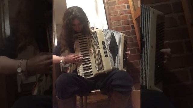 "Säkkijärven polkka" Finland Polka on accordion practice day 1 смотреть онлайн