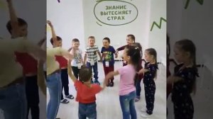 Командообразование в группе малышей 4-6 лет.mp4
