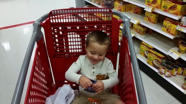 Chase Finds Hulk & Rare Power Disc! Disney Infinity 2.0 Shopping: + Surprise & Unboxing смотреть онлайн