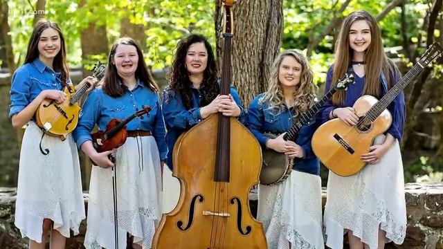 16-year-old banjo extraordinaire hits notes across the country смотреть онлайн