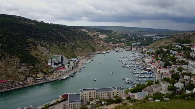 Фототур Цветущий Крым май 2017