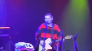 N**ZE MC "Лебедин*е озеро"