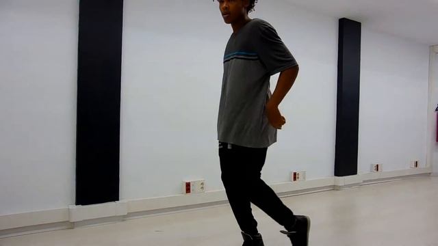 Shuffle Tutorial Air Slide + Moonwalk | Shuffle Showcase смотреть онлайн