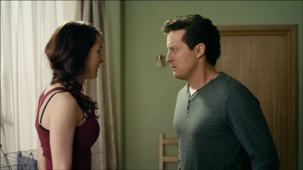 Универ. Новая общага: Ты опять переспал с Юлей?