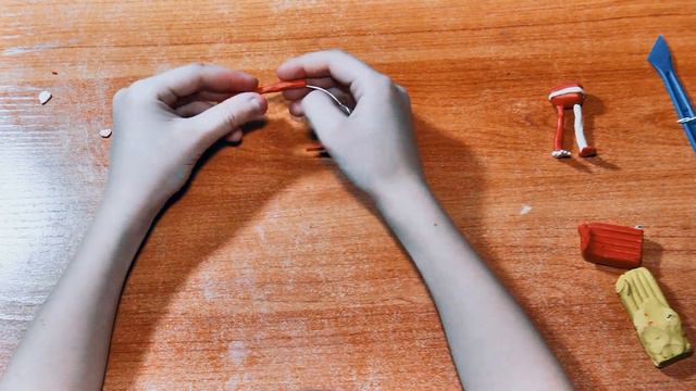 Лепим пластилин ФОКСИ. FOXY лис-аниматроник смотреть онлайн