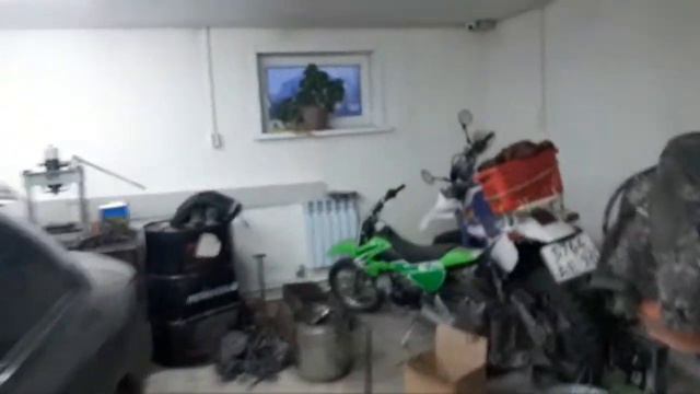 В гараже у Вадима.. смотреть онлайн