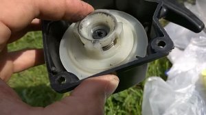 Ремонт ручного стартера триммера Интерскол КБ-25/33в своими руками. Заводская недоработка. 18072018.