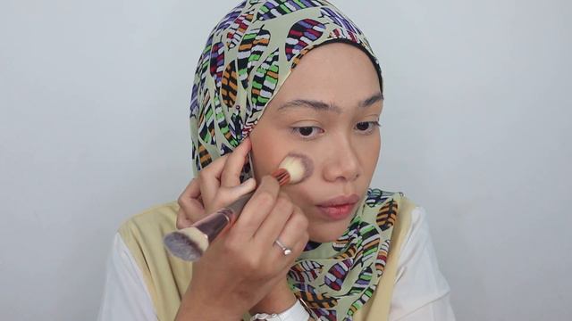 Kamelia Cosmetics FOUNDATION, LIPCREAM, MASCARA, BLUSH Review & Try-on