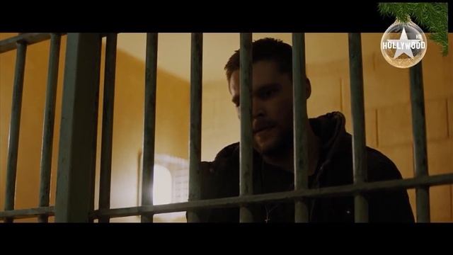 Смена логотипа на новогодний (Hollywood HD, 01.12.2021) смотреть онлайн