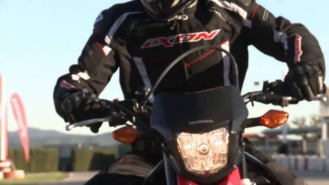 The Best of Honda CRF250M First Ride Review смотреть онлайн