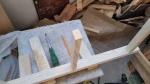 Полка для обуви своими руками из дерева / Стеллаж напольный