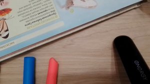 Рассказываю о книгах,о фломастеров и просто рассказываю про разное.1серия с книгой!