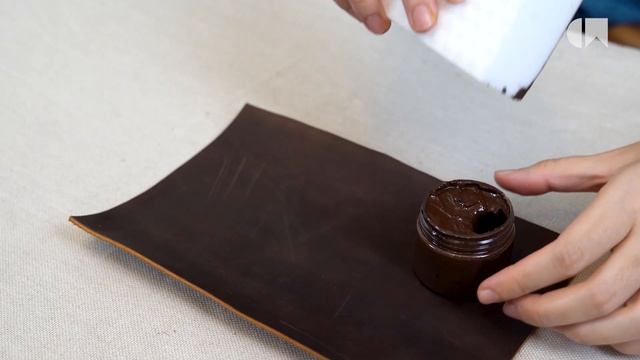 How To: FIX Scratched Leather | EASY Ways to Repair a Damaged Leather Couch смотреть онлайн