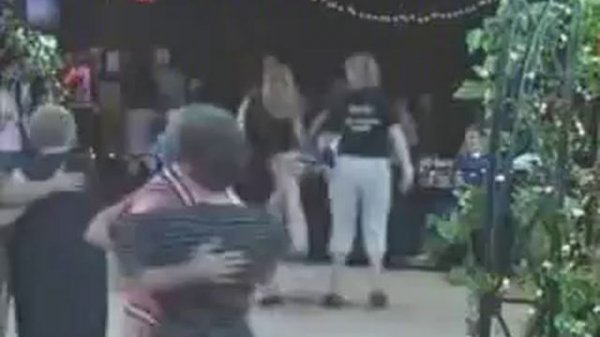 Gus Gus - Techno Polka played by Big Joe!