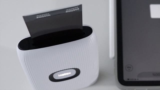 Fujifilm Instax Mini Link 2 (Clay White ?) Unboxing + Set up + Printing Photography *The Oodie* смотреть онлайн