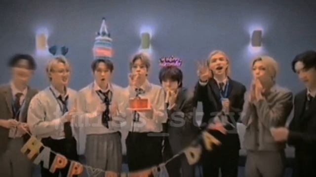 с днем рождения мое солнышко? (ps. я не умею делать такие видео) смотреть онлайн