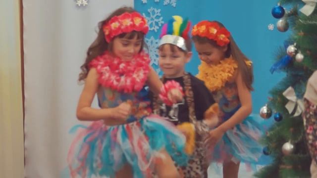 Новогодний утренник 2018 смотреть онлайн