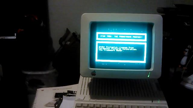 Star Trek The Promethean Prophecy APPLE IIe Software Retro смотреть онлайн