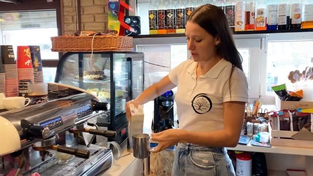 ☕️ Flat White ☕️ - самый популярный напиток в Австралии ?? смотреть онлайн