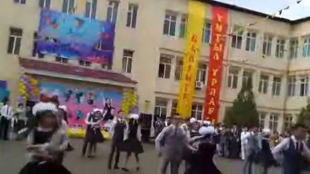 Вальс на впускной школа №18 | ТУРКЕСТАН смотреть онлайн
