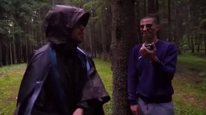 НАШЛИ МОНСТРА В ЛЕСУ !