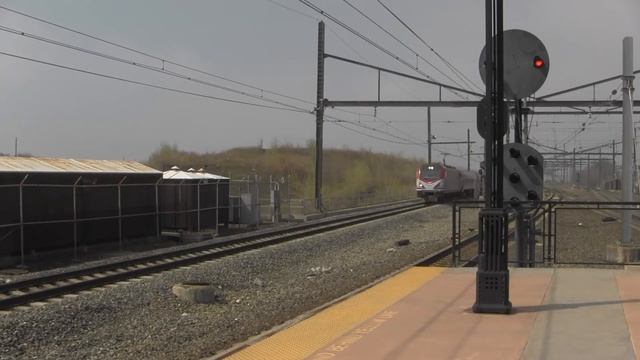 Amtrak ACS-64 #642 Flies Past Secaucus Junction 4/28/18 смотреть онлайн