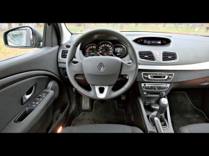 Как подключить телефон к штатной магнитоле Рено Флюенс