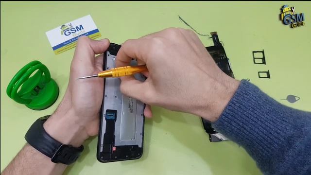Samsung J8 Screen Lcd cracked Full disassembly for repair SM-J800F -Gsm Guide смотреть онлайн