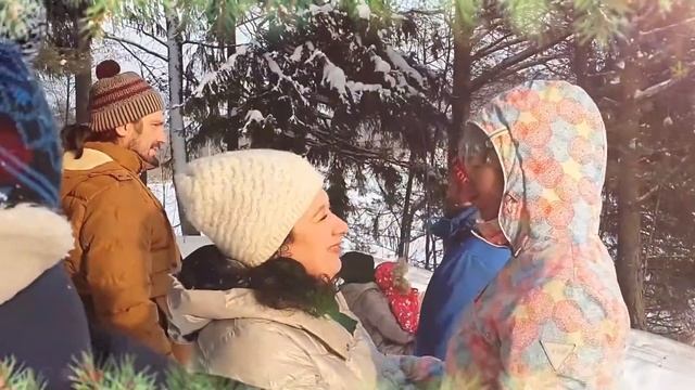 Зимний семейный лагерь "Три секрета Рождества" (без подписей) смотреть онлайн