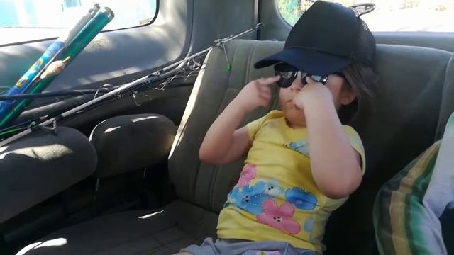 Недовольная смотреть онлайн