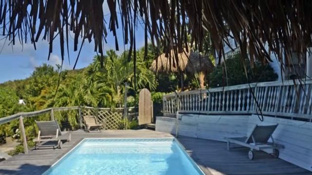 Location Martinique Studio Vue Turquoise Tartane.wmv смотреть онлайн