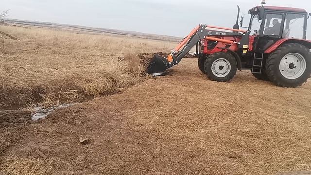 Алтын 1000 копает канал. Видео от клиента смотреть онлайн