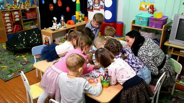 Визитная карточка участника краевого профессионального конкурса Воспитатель года.mp4 смотреть онлайн