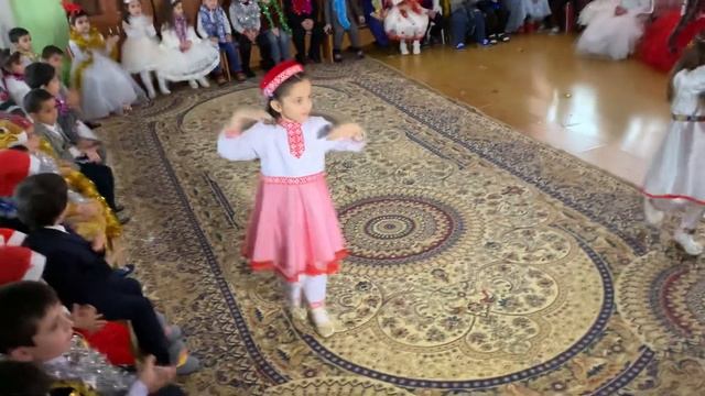 Памирский танец , детский сад , национальный танец , утренник #foryou #youtube смотреть онлайн