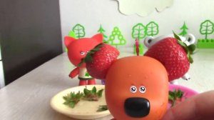 Кеша СЛОПАЛ всю Клубнику? Лисичка с Тучкой воспитали Кешу Мультик Ми-ми-мишки