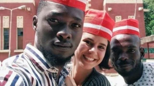 Как сложилась жизнь девушки из Ижевска, которая вышла замуж за принца из Африки? смотреть онлайн